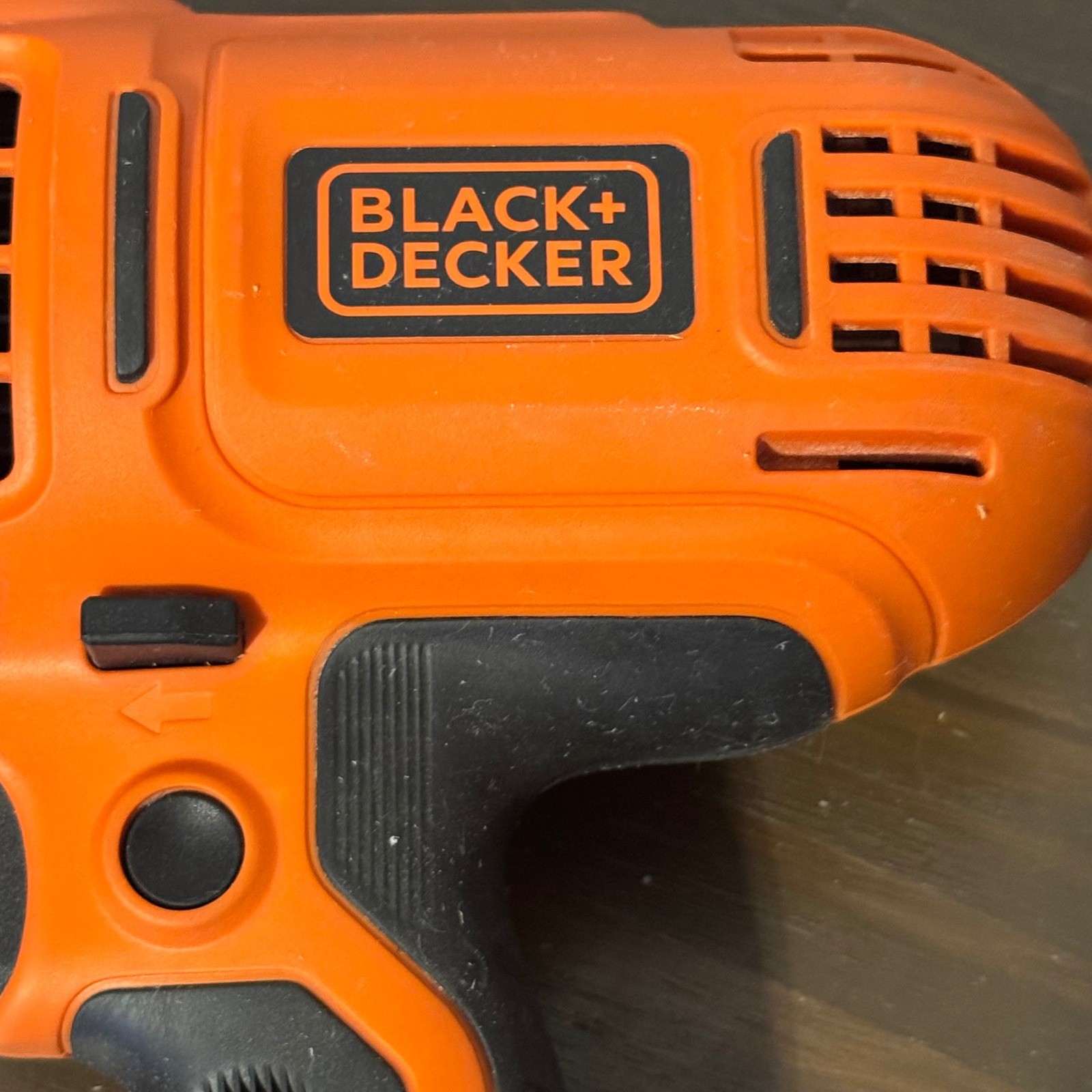 Black & Decker Power Drill DR560 1/2-Inch Corded 7 Amp High Torque Pistol Grip