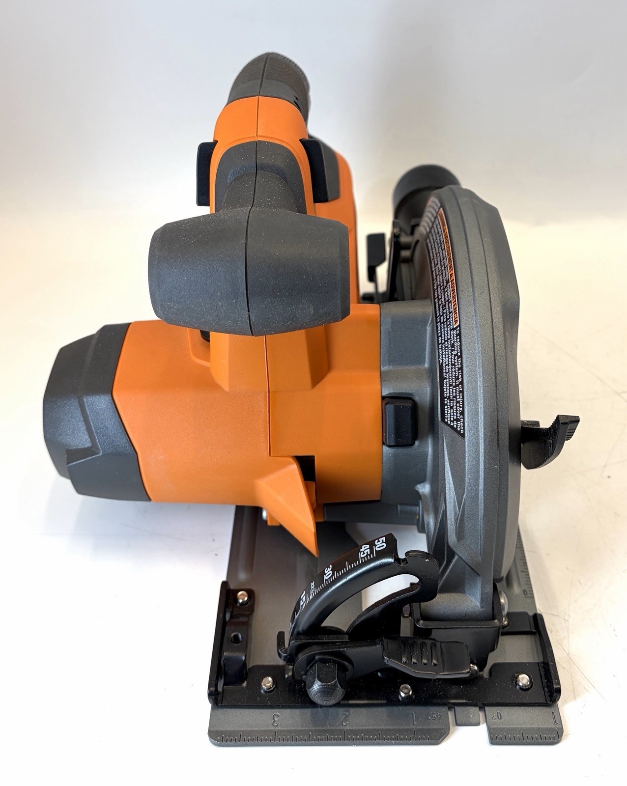 Ridgid 18V Cordless 6 1/2 in Circular Saw With Blade Tool Only Model R8655B