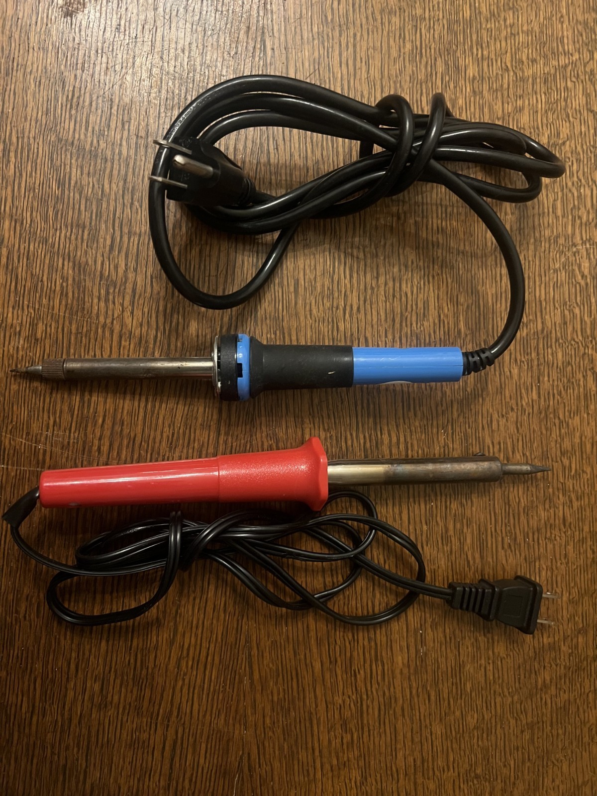 Lot of 2 Soldering Irons with tip Elenco SR2B 25 W & KTB 60 W TESTED