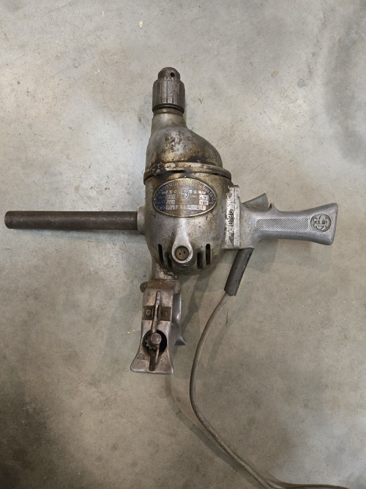 The United States Electrical Tool Co Drill Antique 1/2 Chuck 4.5 Amps 450 RPM