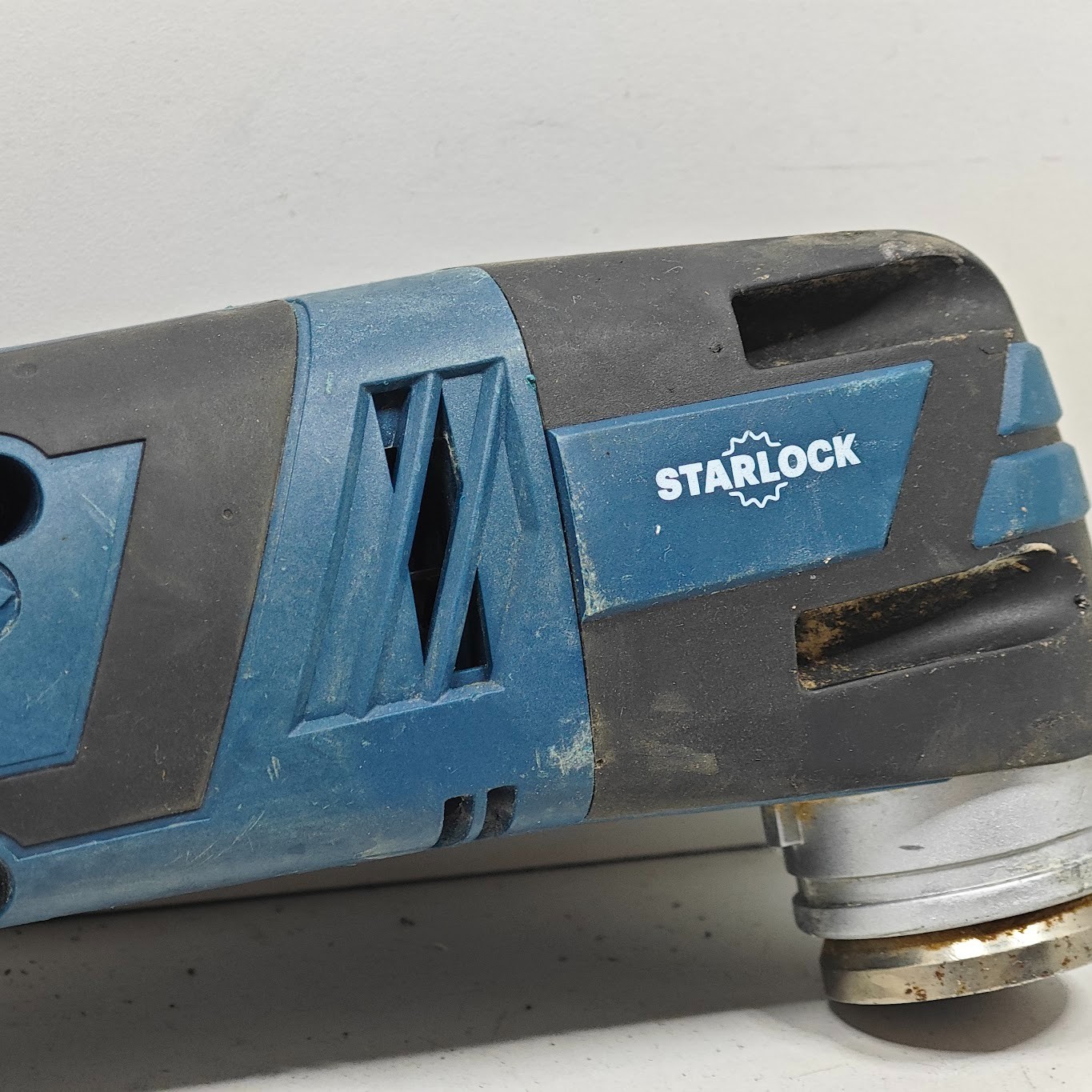 Bosch – Professional GOP 12V-28 Heavy Duty – Cordless Multi-Cutter