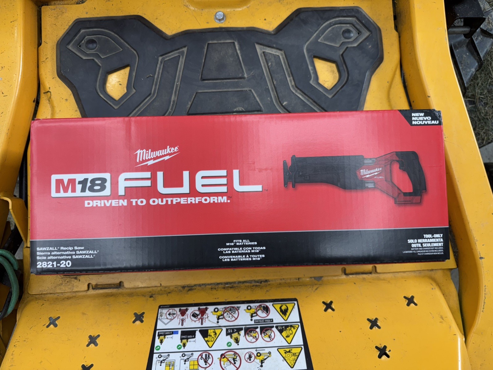Milwaukee 2821-20 M18 FUEL SAWZALL 3000 SPM 1-1/4 in Recip Saw Tool Only NEW
