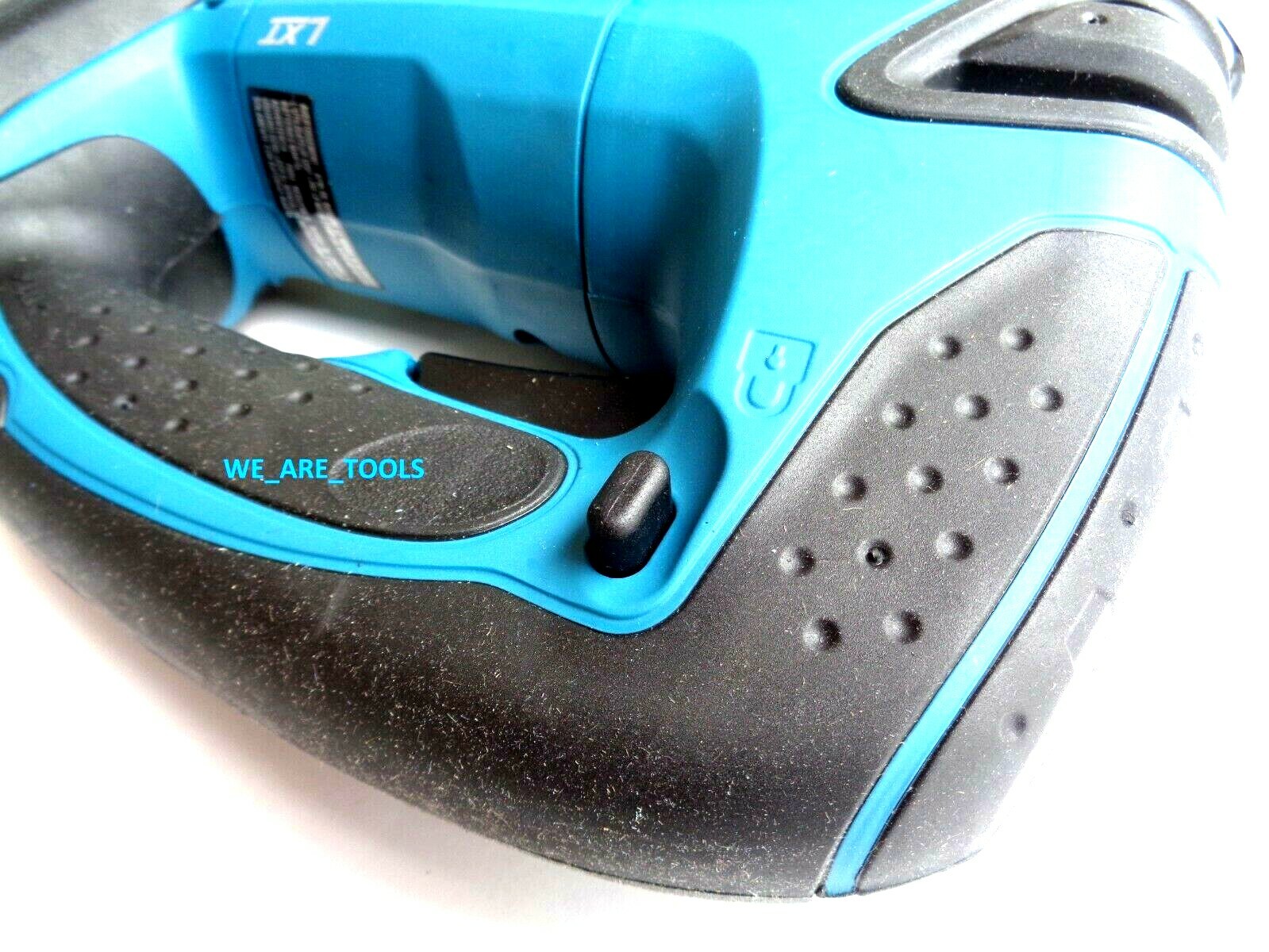 Makita XVJ03Z 18V Cordless Battery Jigsaw, 2) BL1850B Batteries, Charger, Blades