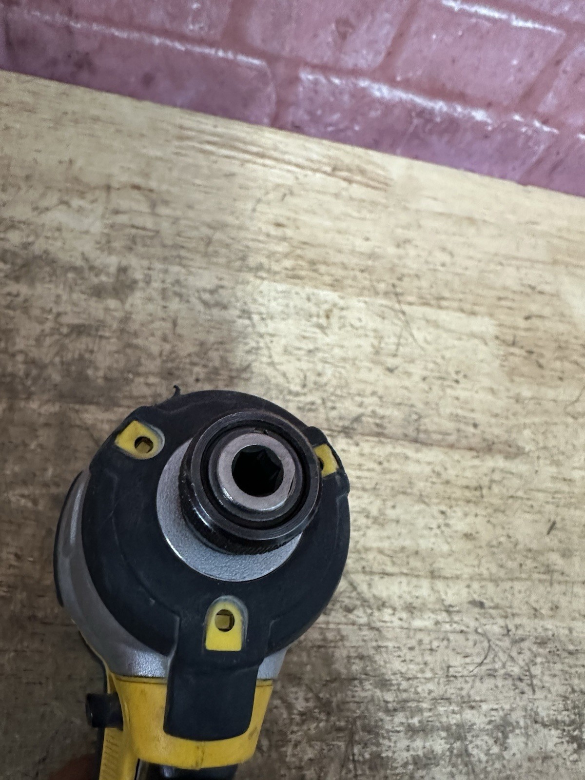 Dewalt DCF887B 1/4&Prime; 3 Speed 20V XR Impact Driver For Parts Or Repair D-24B