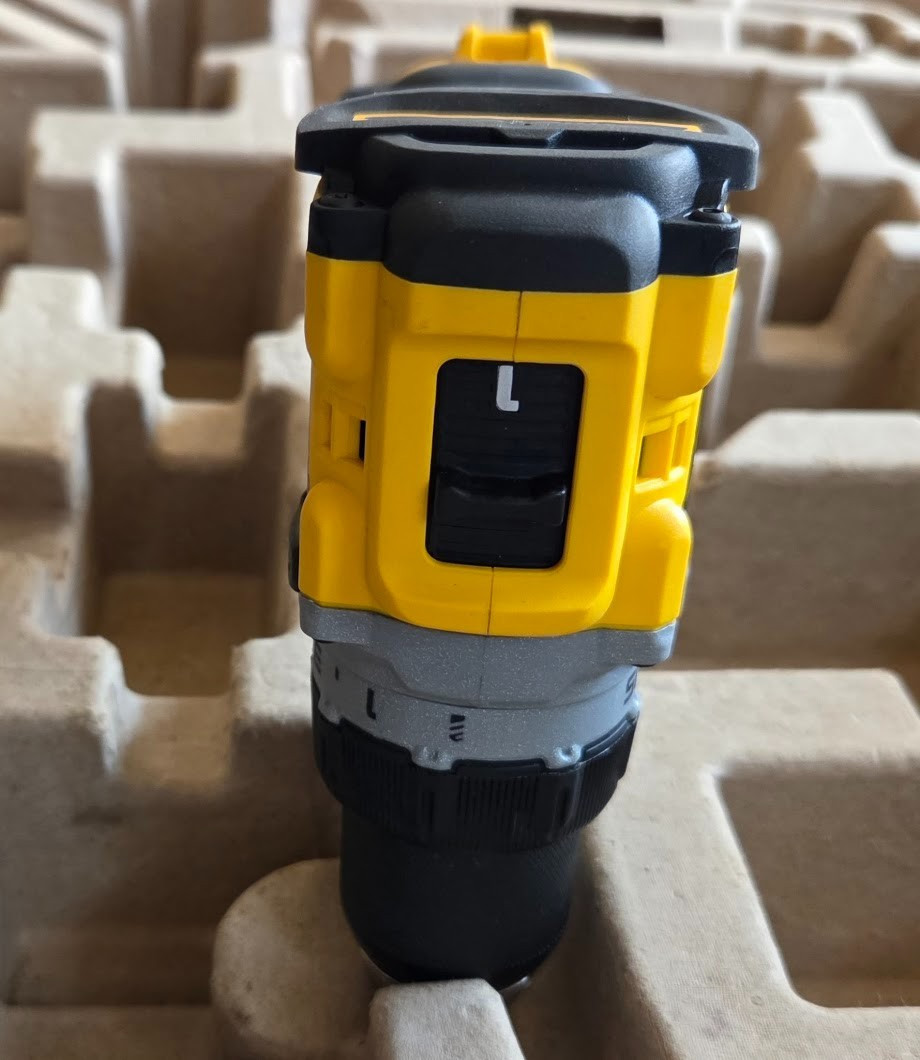 Returned A: DEWALT DCD800B 20V Brushless Cordless 1/2-in Drill/Driver (167-6X7)
