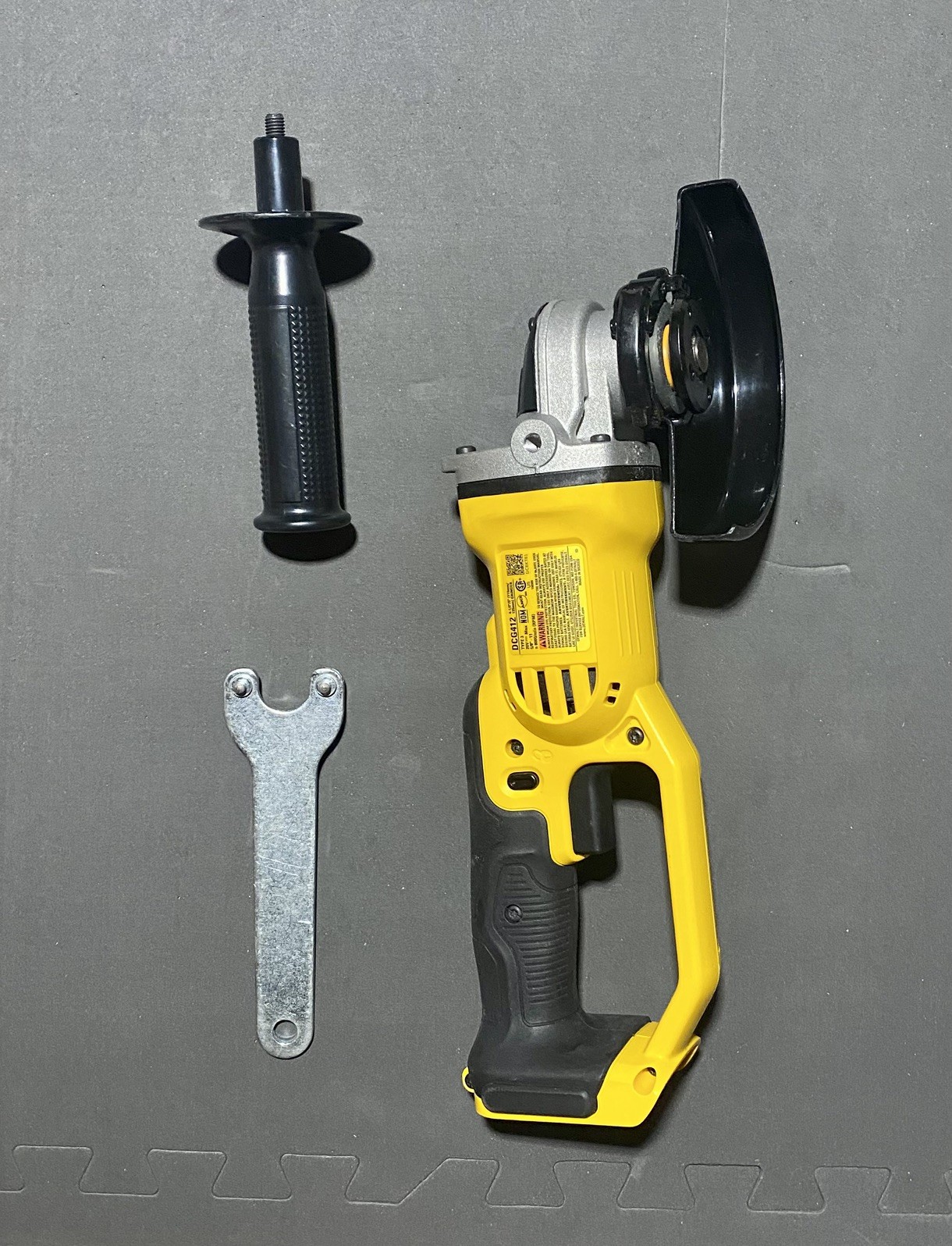 New Dewalt DCG412B 20V 20 Volt Max 4-1/2&Prime; Cordless Cut Off Tool Angle Grinder