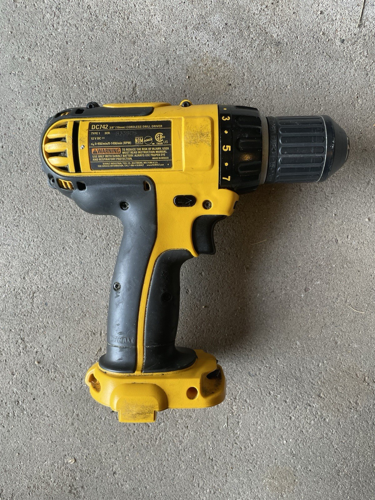 DEWALT DC742 12V Cordless 3/8 inch Compact Drill Driver