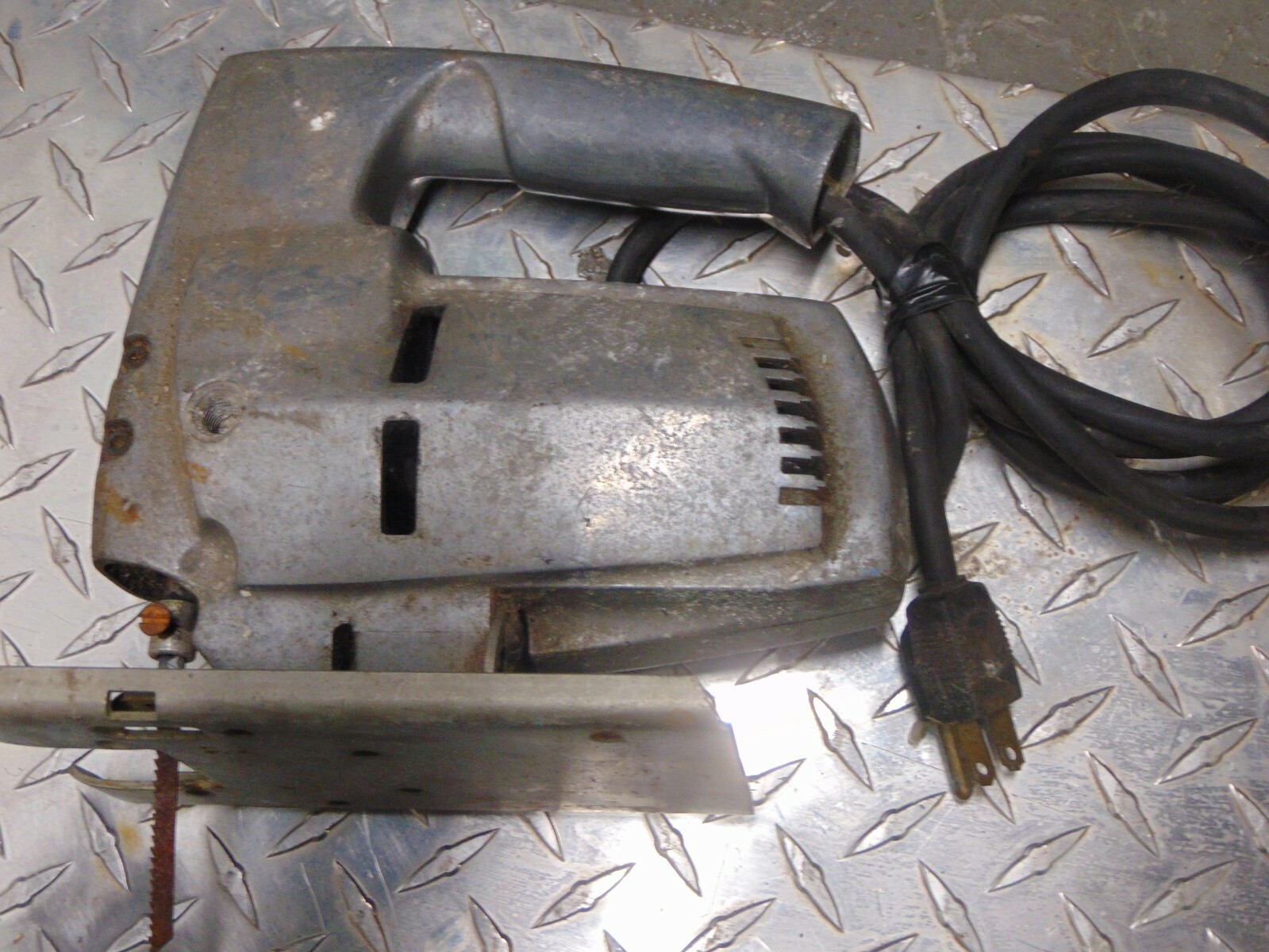 PORTABLE SHOPMATE 1810 TYPE 1 QUICK STROKE SABRE SAW