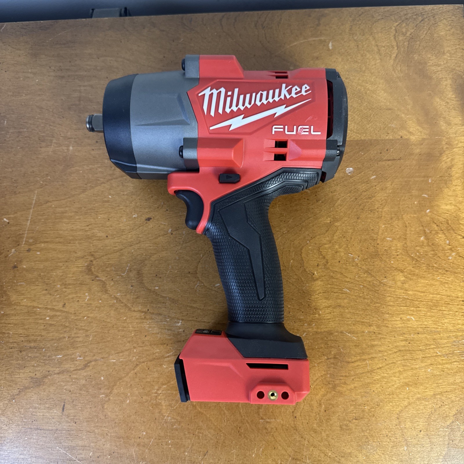 Milwaukee 2967-20 M18 FUEL 18V 1/2 in High Torque Impact Wrench w/ Friction Ring