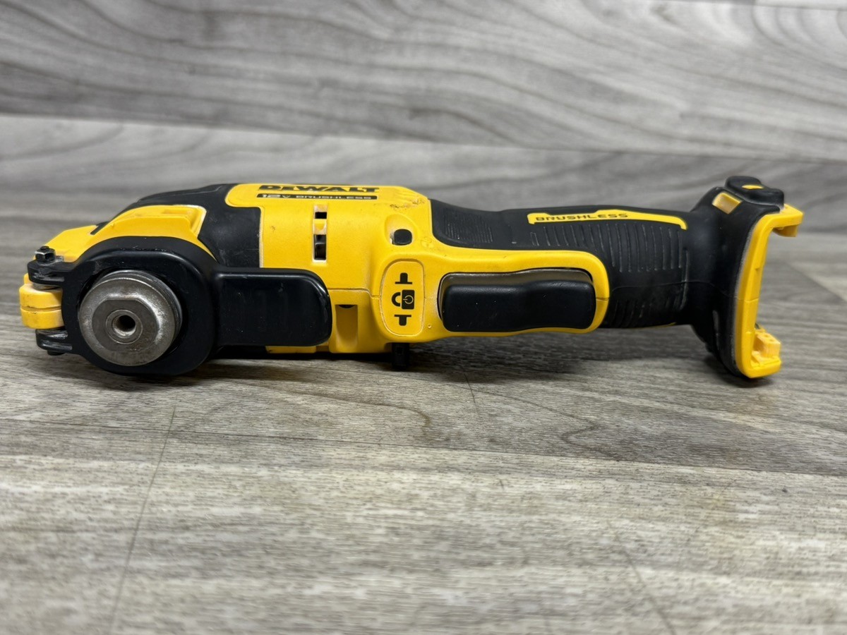 DeWalt DCS353 20V Max XR Brushless Oscillating Multi-Tool With Batte (A1D027883)