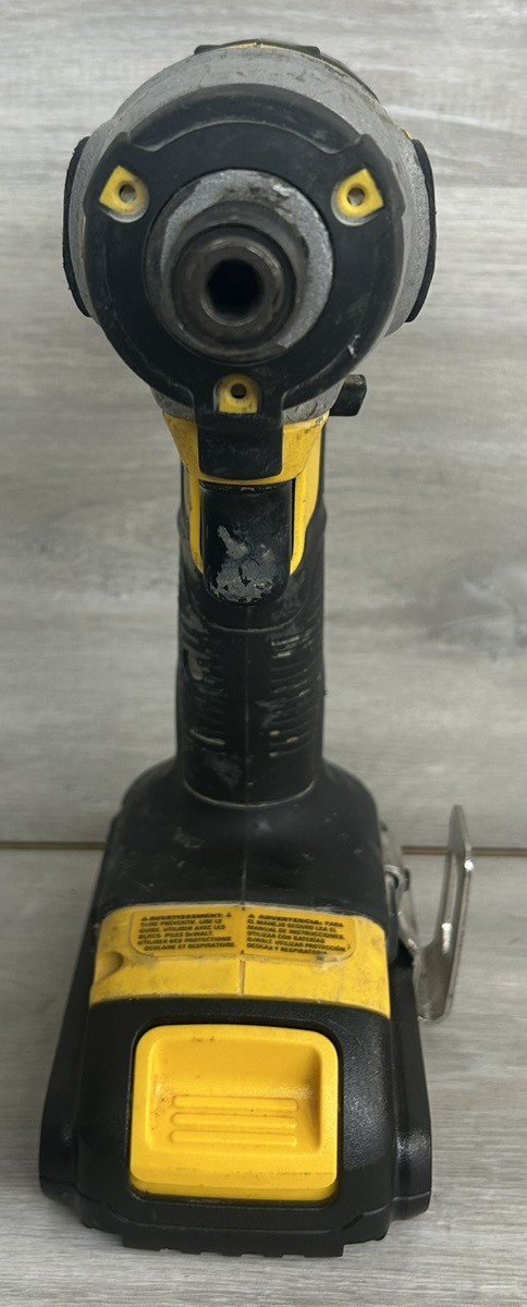 DeWalt DCF885 20V Impact Driver with Battery Compact Brushless Tool (PO1022294)