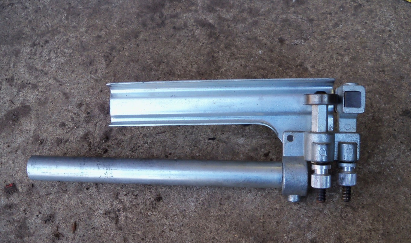 Delta Rockwell 14&Prime; Band Saw Upper Blade Guide Bearing Block Assembly 28-276