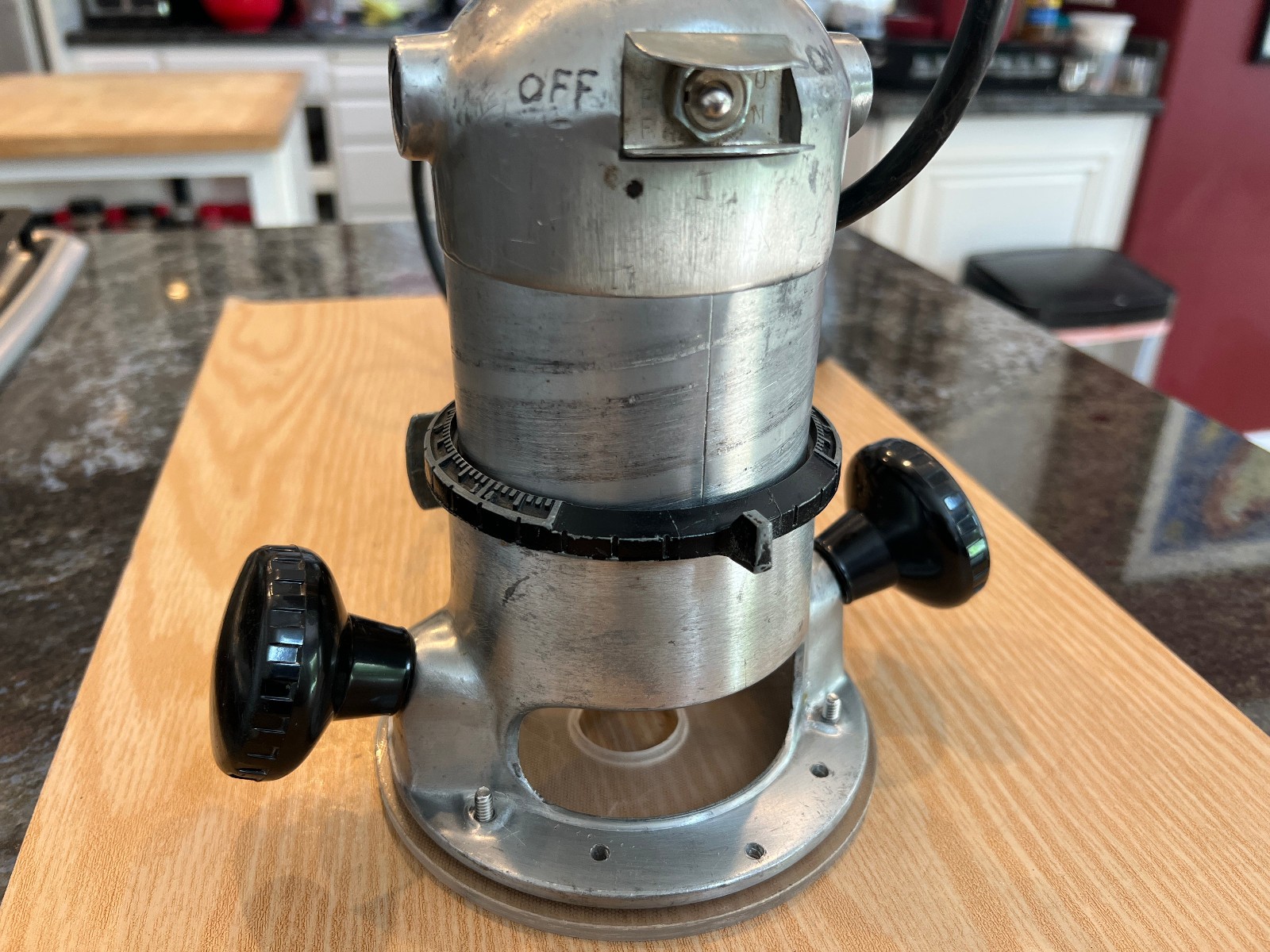 Porter Cable Model 100 American Classic Router Type 2 22,000 RPM w/ Case USA