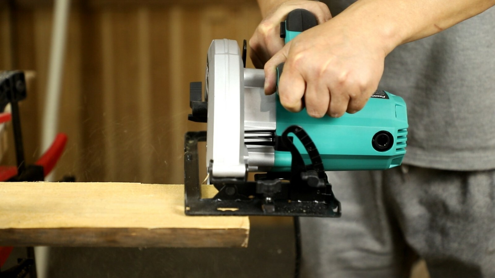 Circular Saw 21A PEAK GUARANTEED POWER Corded +3pc Blades – FastCraft Corded PRO
