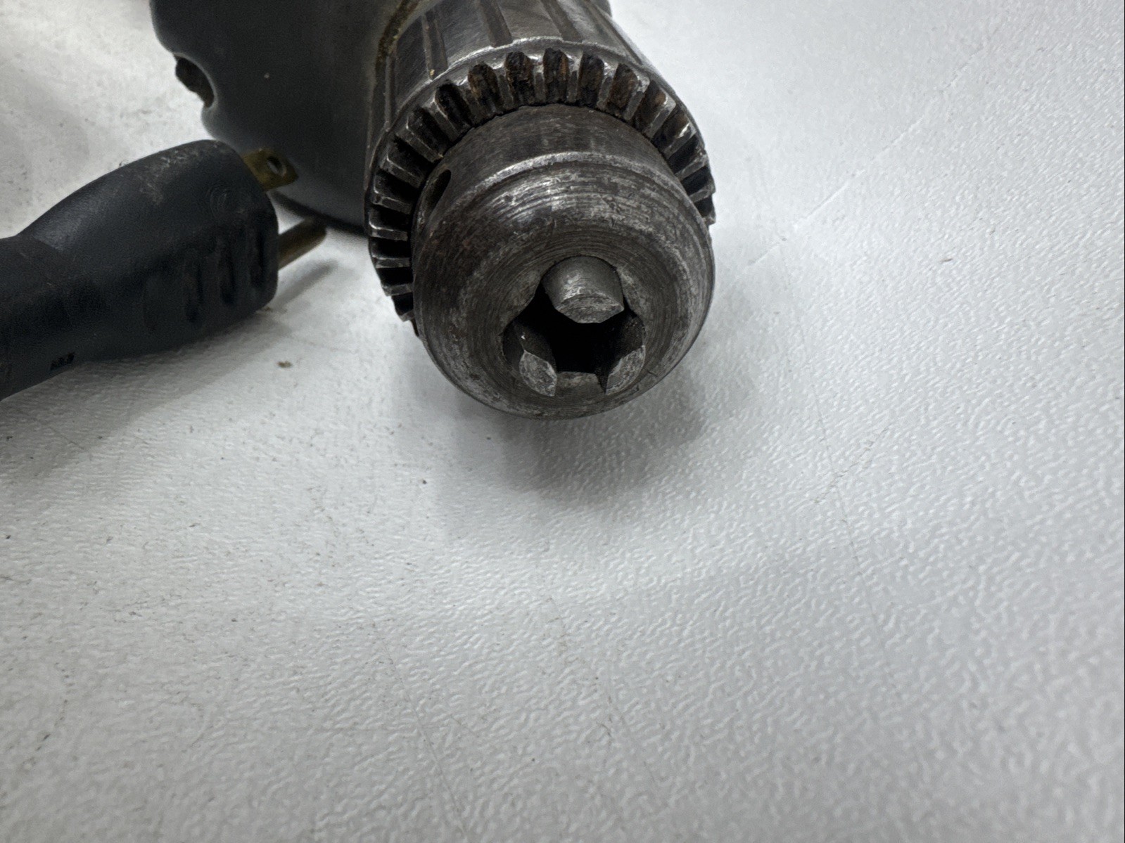 Milwaukee 0238-1 1/2&Prime; Magnum Holeshooter Drill With Chuck Key Good Condition