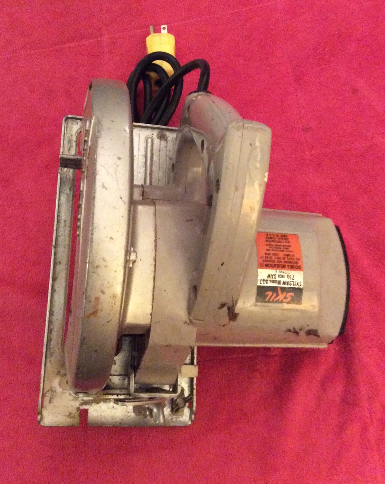 Skilsaw 7 1/4” Model 537 Saw Type 6 ,Double Insulation’. Made In U.S.A Corded