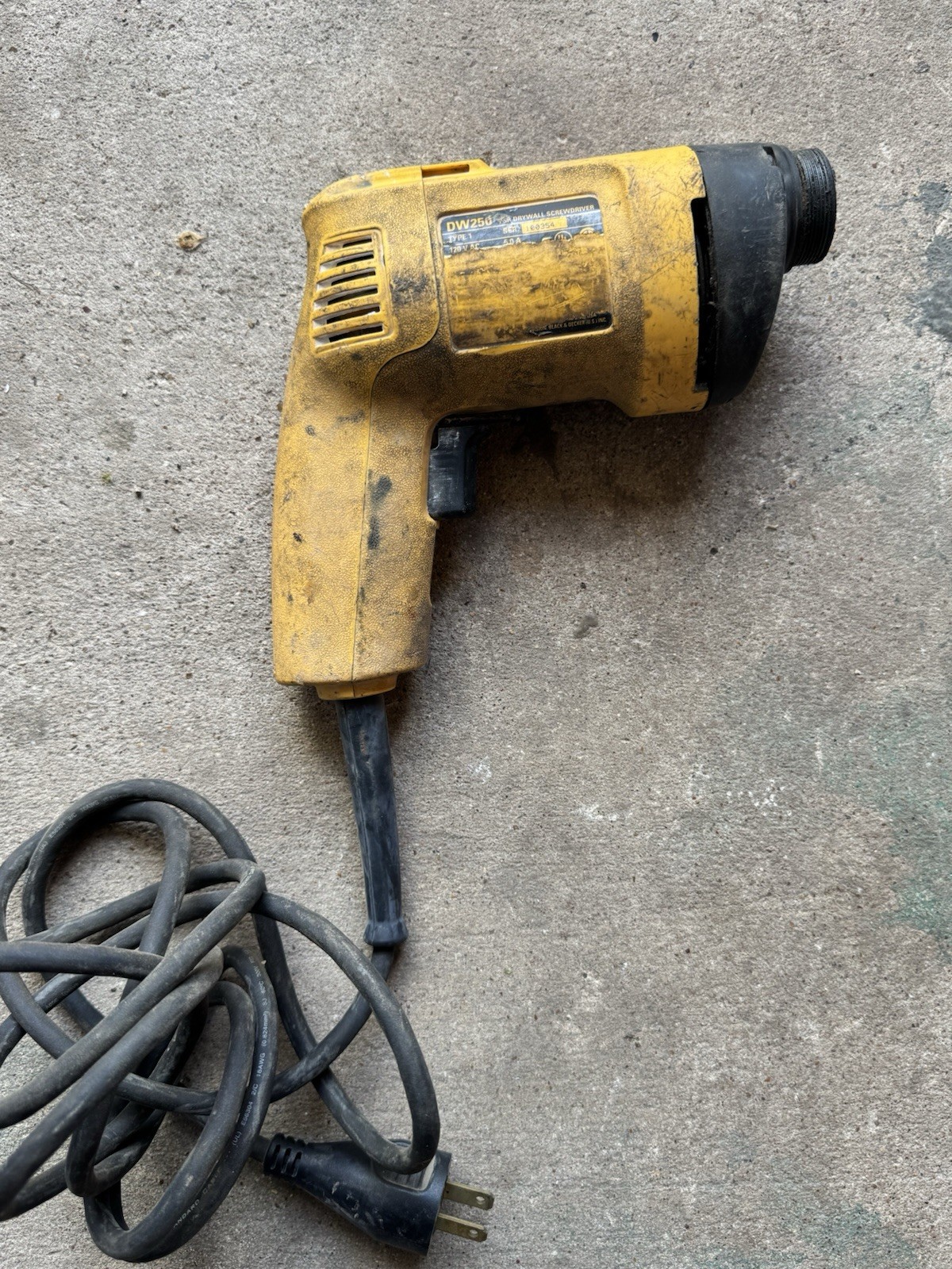 DEWALT DW250 Corded Drywall Screwdriver 120V 5.0A Yellow Black For Parts