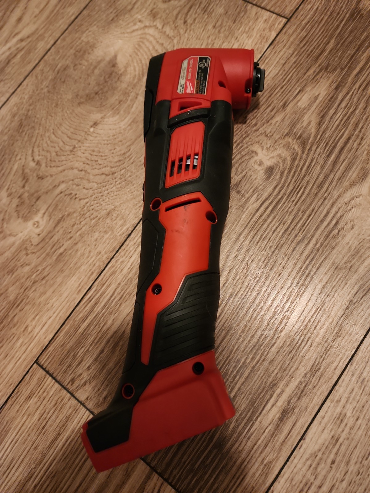 Milwaukee 2626-20 M18 18V Lithium-Ion Cordless Oscillating Tool