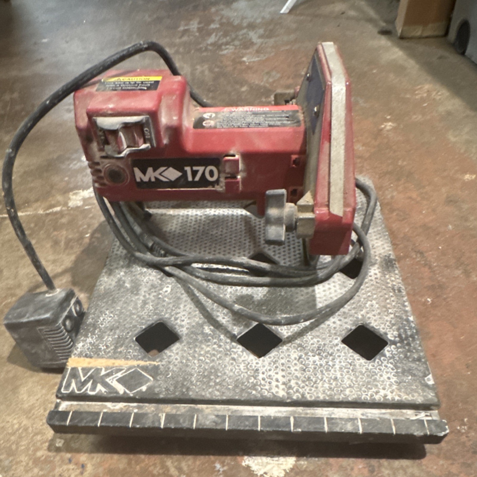 MK Diamond MK-170 Tile Saw Corded Electric Red Black Model MK-170