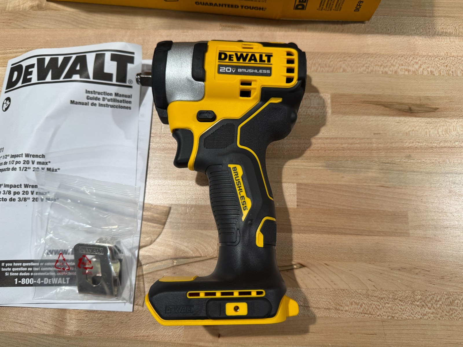 DEWALT DCF913B 20V 3/8 Compact Brushless Impact Wrench (Bare Tool – 2025 Date)