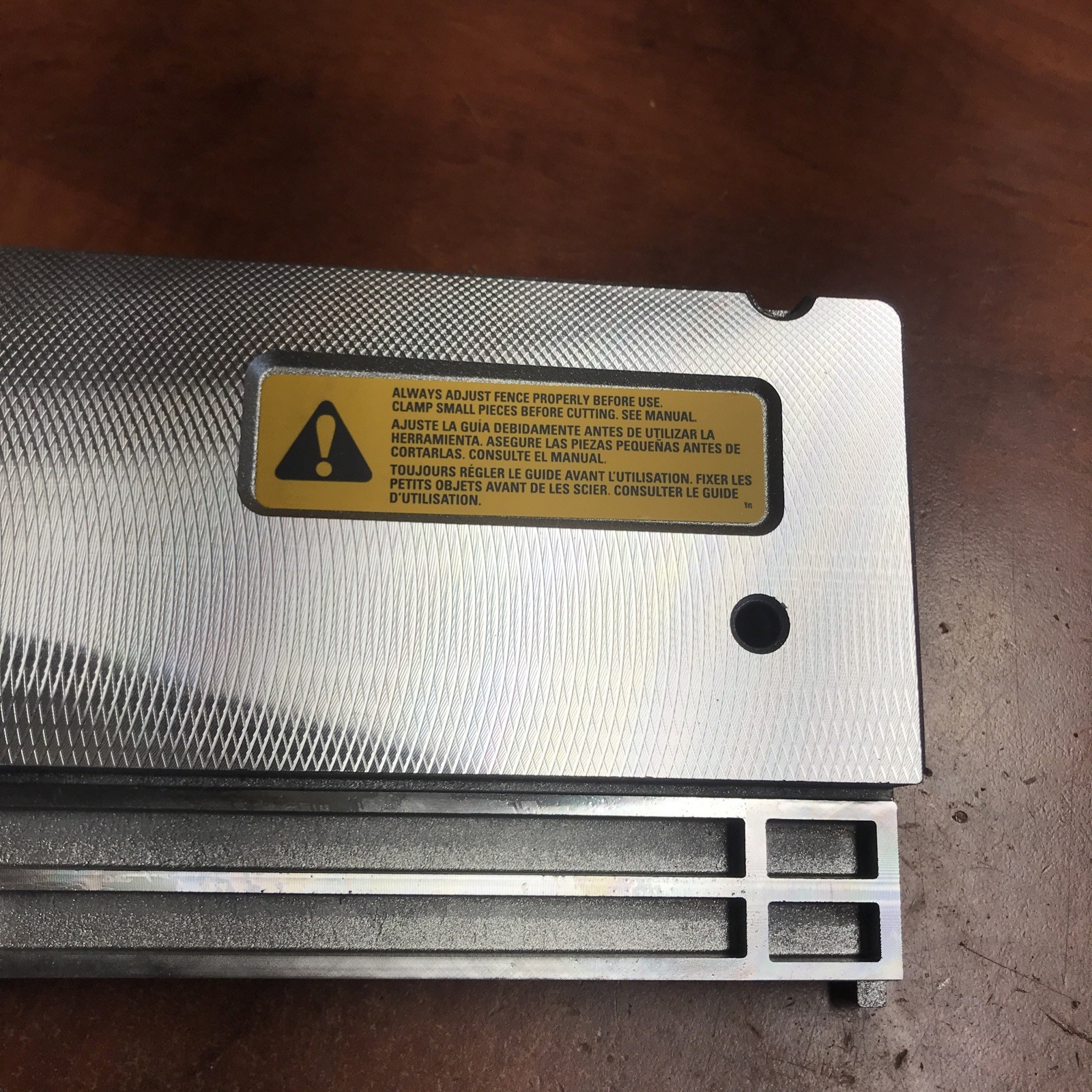 Genuine Parts Right Slide Fence Assy For Dewalt DWS780/779 Sliding 12” Miter Saw