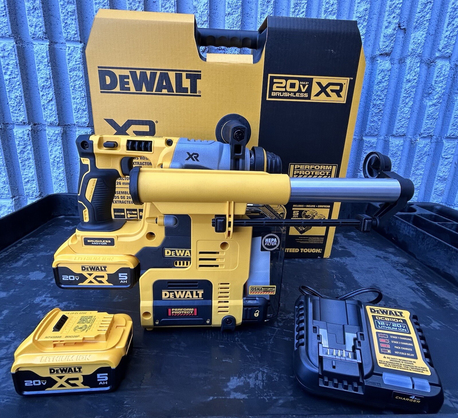 Dewalt DCH273P2DHO MAX XR Brushless 1 in. SDS Plus L-Shape Rotary Hammer Set