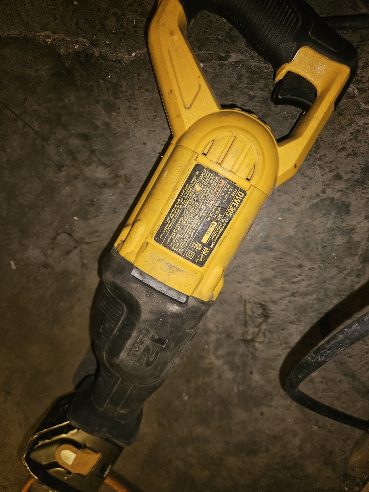DEWALT DWE305 Reciprocating Saw Corded Electric 120V Yellow Black 1 Item