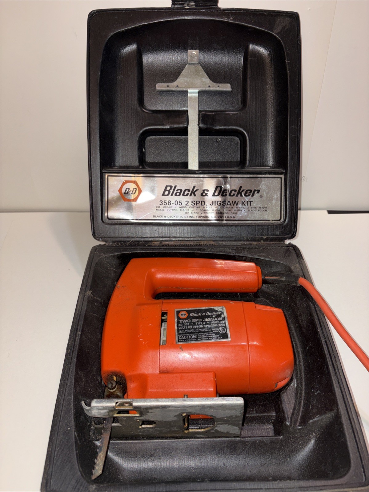 VTG Black&Decker 358-05 Two Speed Jigsaw Kit PREOWNED WORKS!