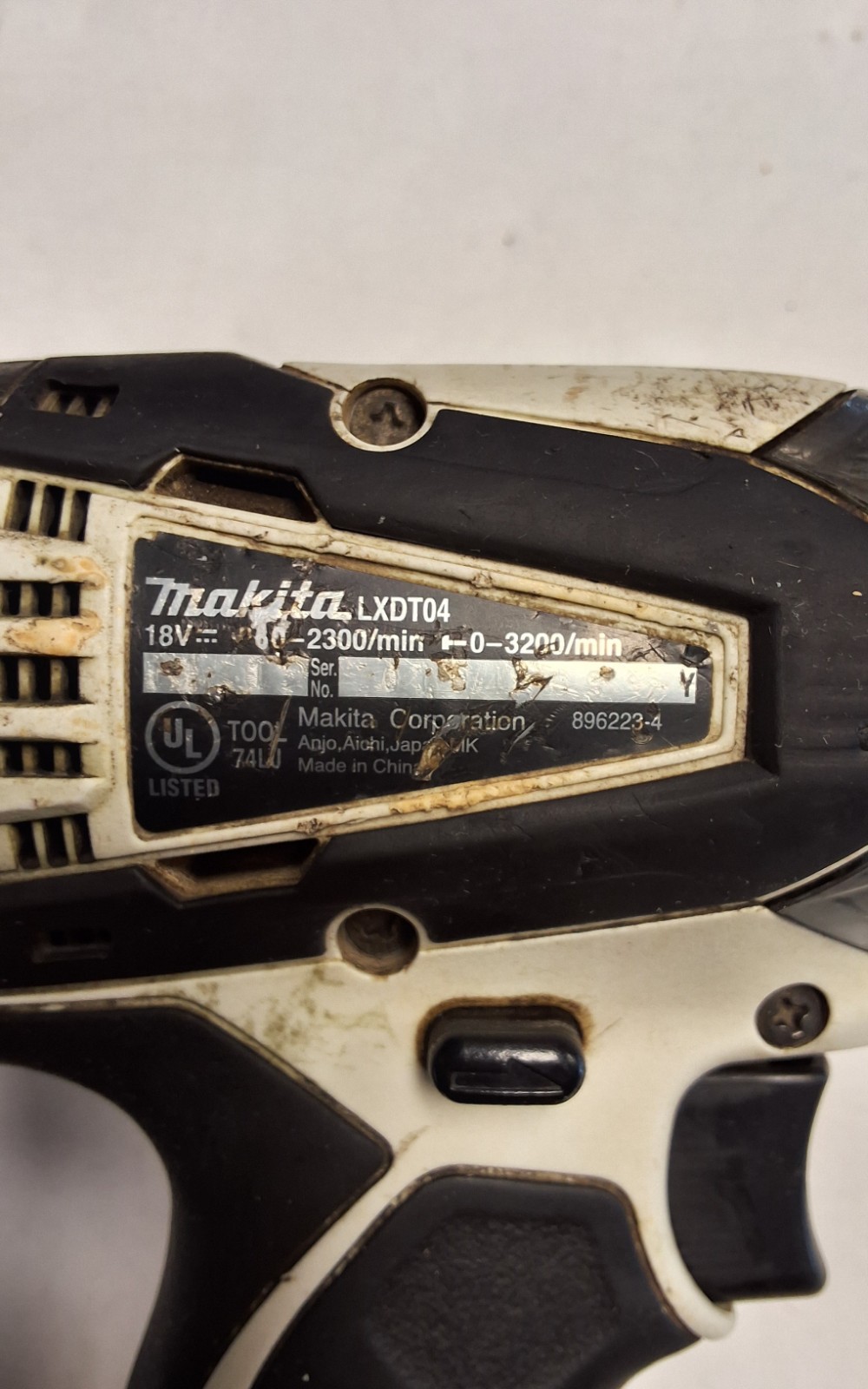 Pre-owned Makita 18v Model LXDT04 Impact Driver With Battery