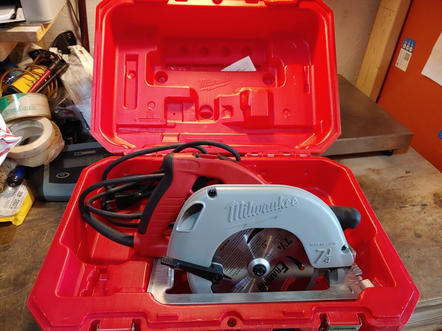 Milwaukee 6390-20 7-1/4&Prime; Tilt-Lok Adjustable Handle Circular Saw