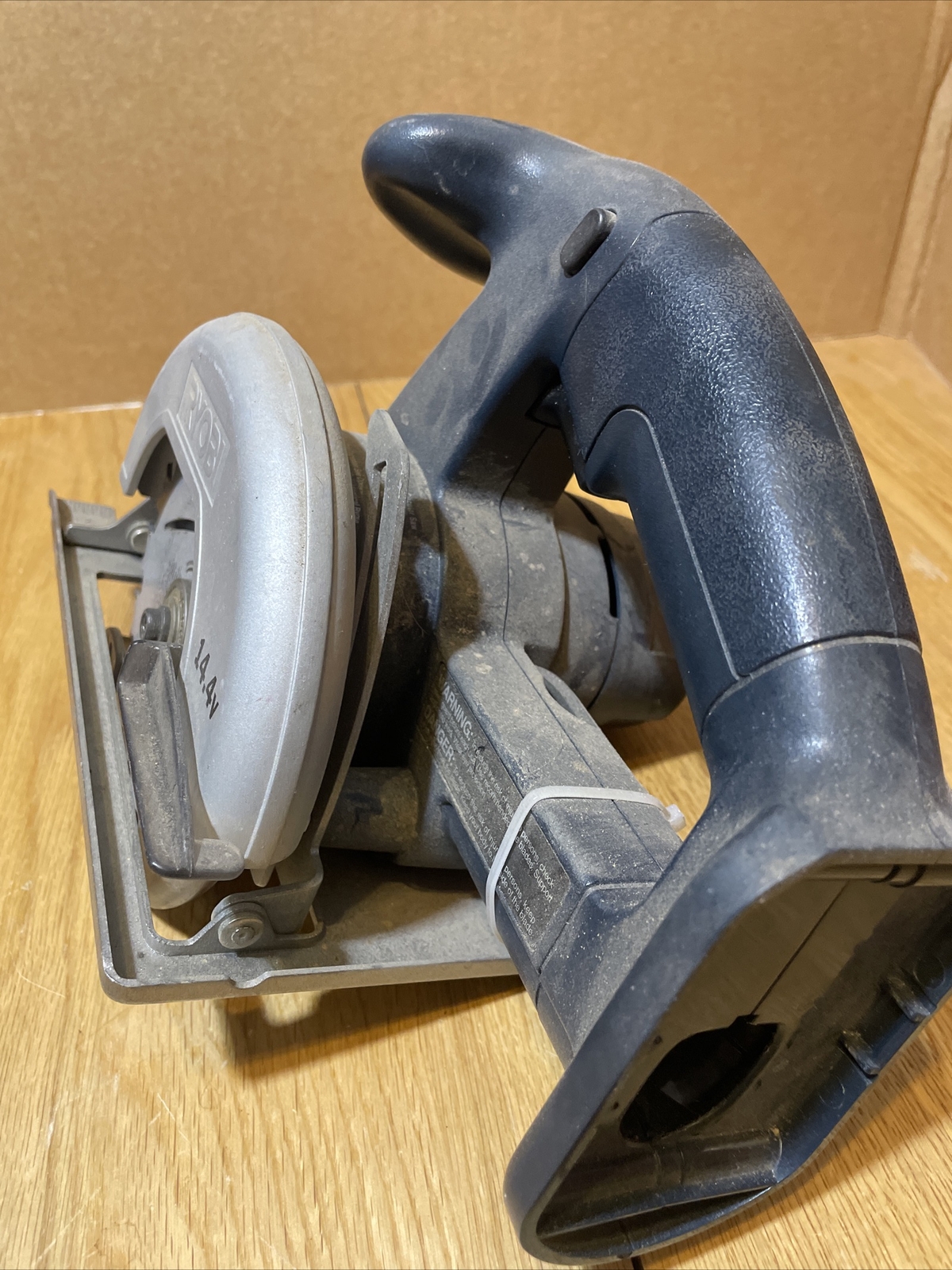 Ryobi 14.4v 5 1/2 inch Model RY6200 Bare tool only Tested Works