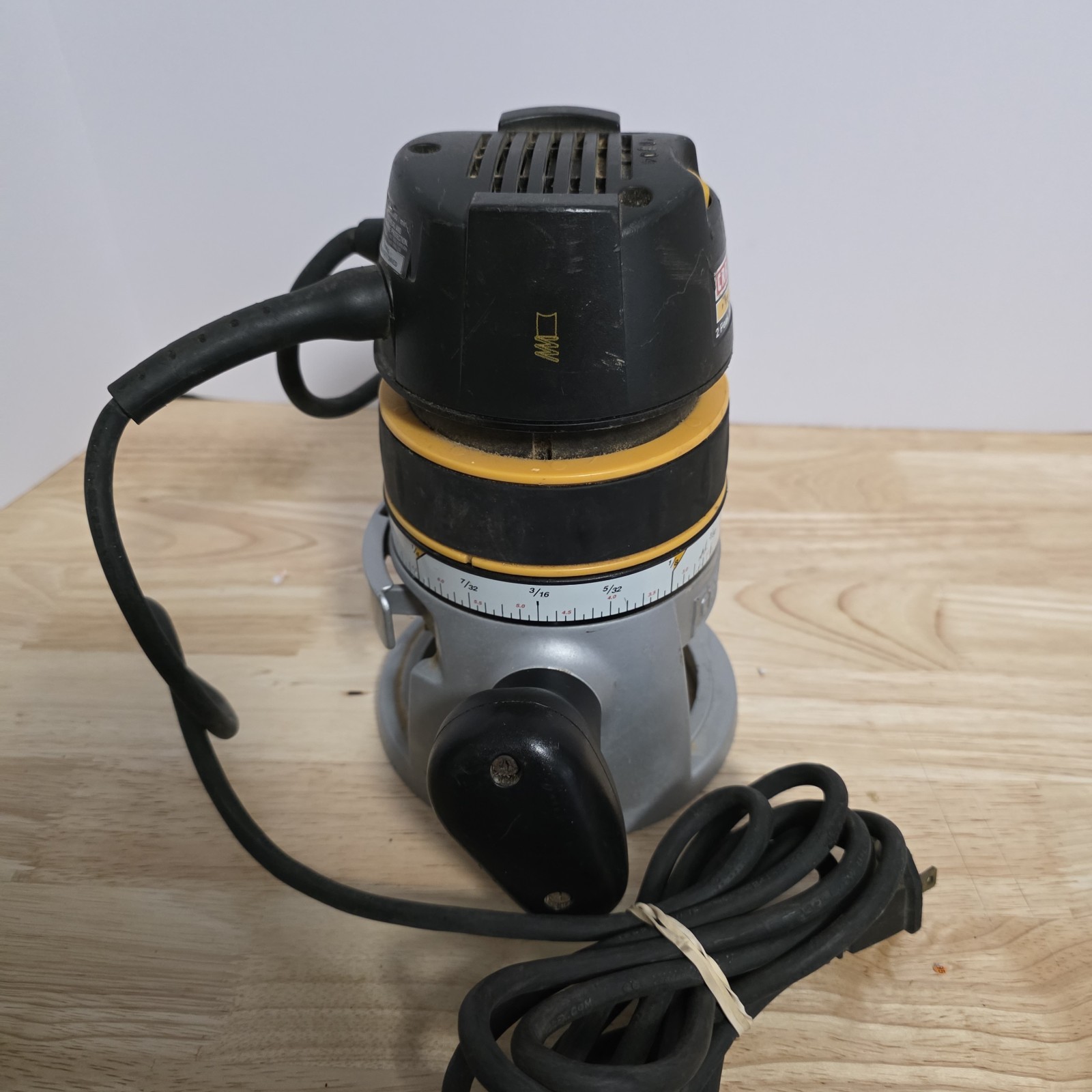 Craftsman 2HP Variable Speed Router No Collet Included Powers On Tested