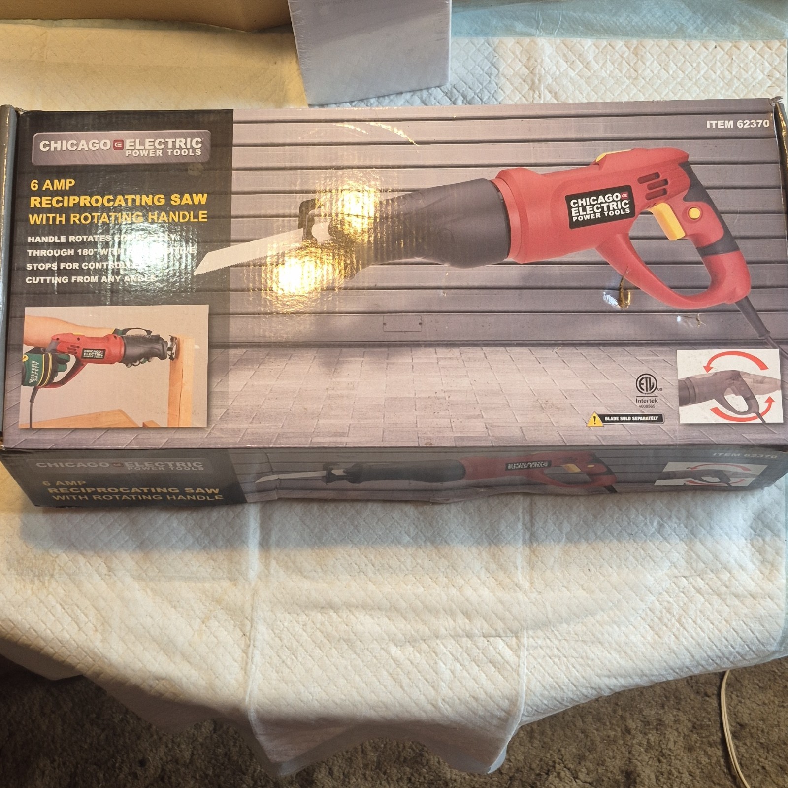 Chicago Electric Power Tools 6 Amp Corded Reciprocating Saw Rotating- Saw Blades