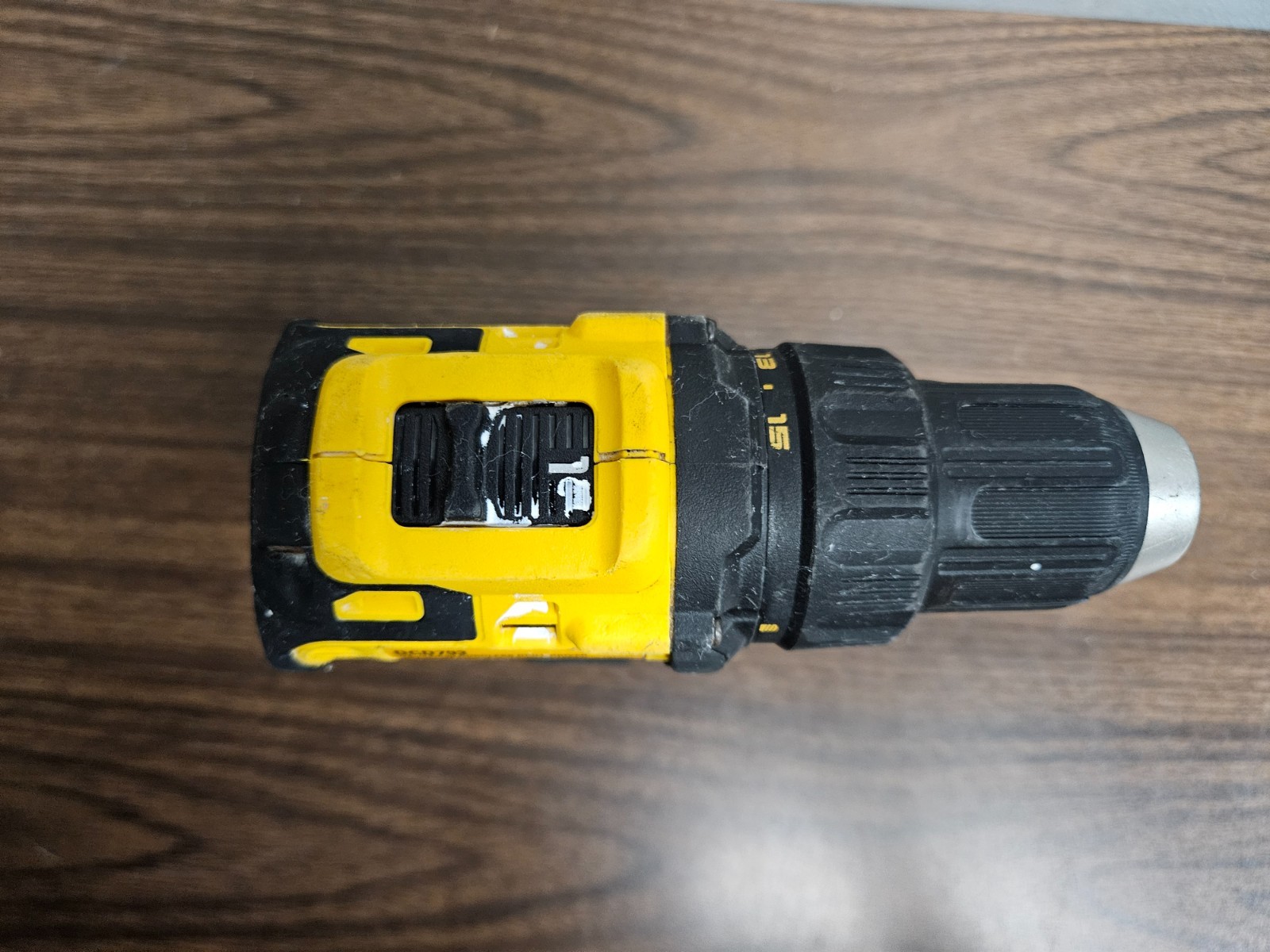 DEWALT DCD793 20V MAX Brushless 1/2 in Keyless Drill/Driver Tool Only