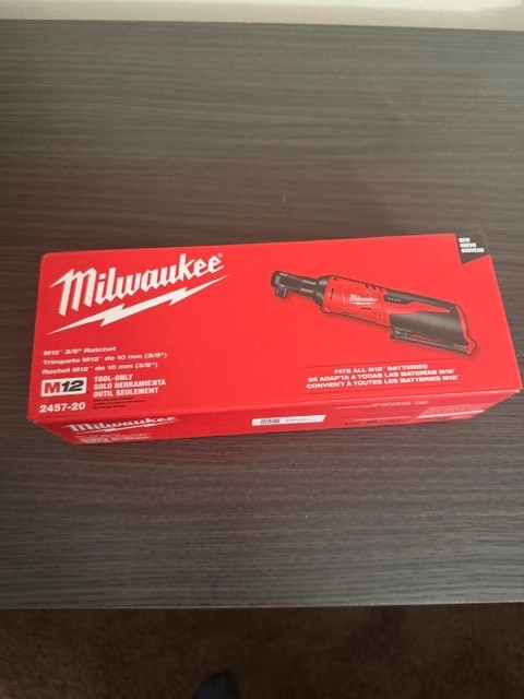 Milwaukee M12 2457-20 12V Li-Ion 3/8 » Cordless Ratchet – Red