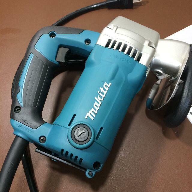 Makita JS3201 6.2 Amp 10 Gauge Shear Kit 3.86kg Mild Steel Plate / Stainless JP