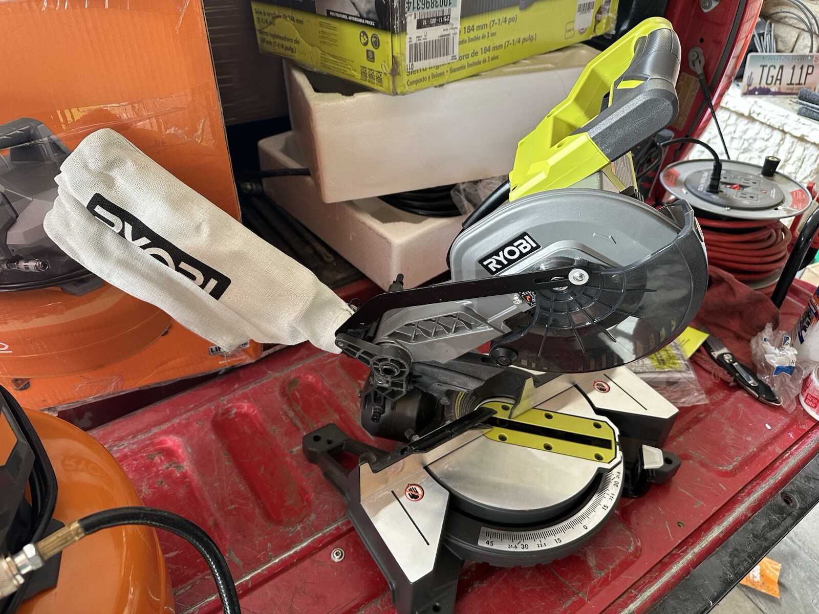 RYOBI 7-1/4 in. Compound Miter Saw 9 Amp Corded TS1144