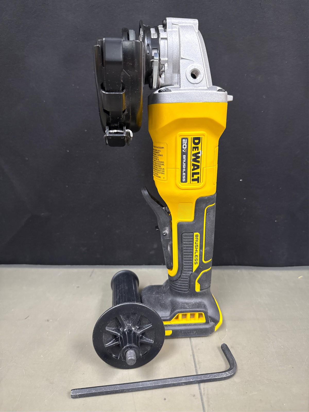 DeWalt 20V MAX Cordless 4-1/2 in. Angle Grinder with Brake Tool Only