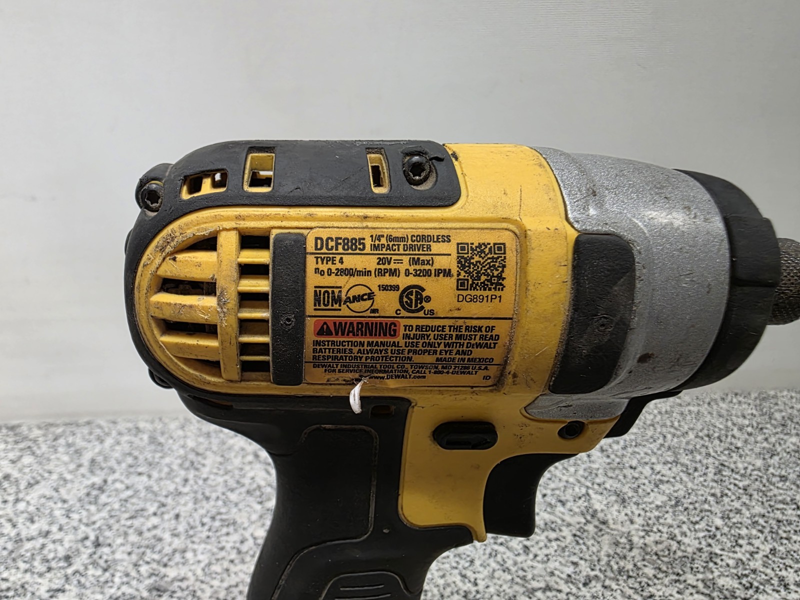 Dewalt DCF885 20V Max Li-Ion Cordless 1/4&Prime; Hex Impact Driver