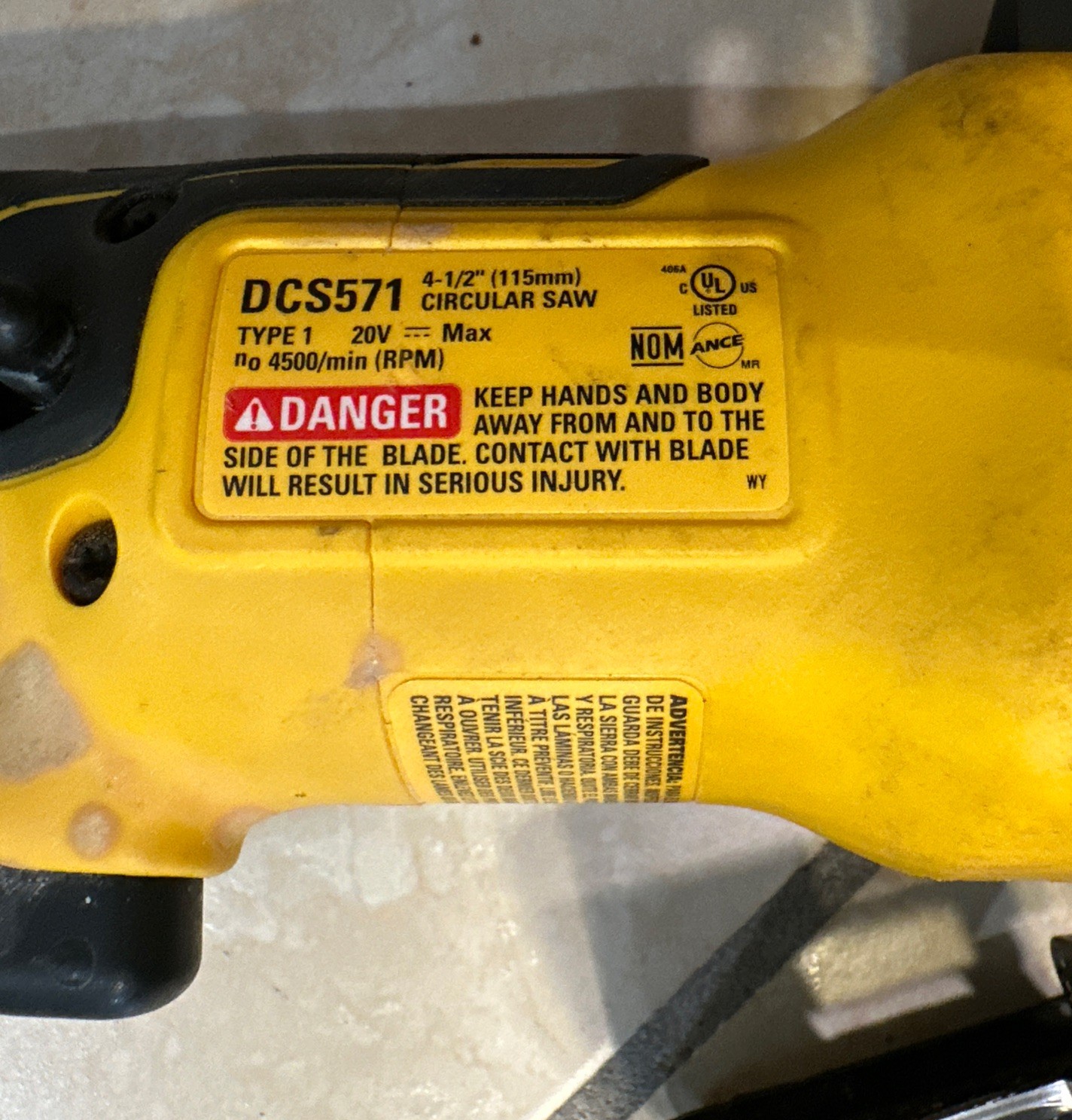 DEWALT 20V 4-1/2 CIRCULAR SAW TOOL ONLY