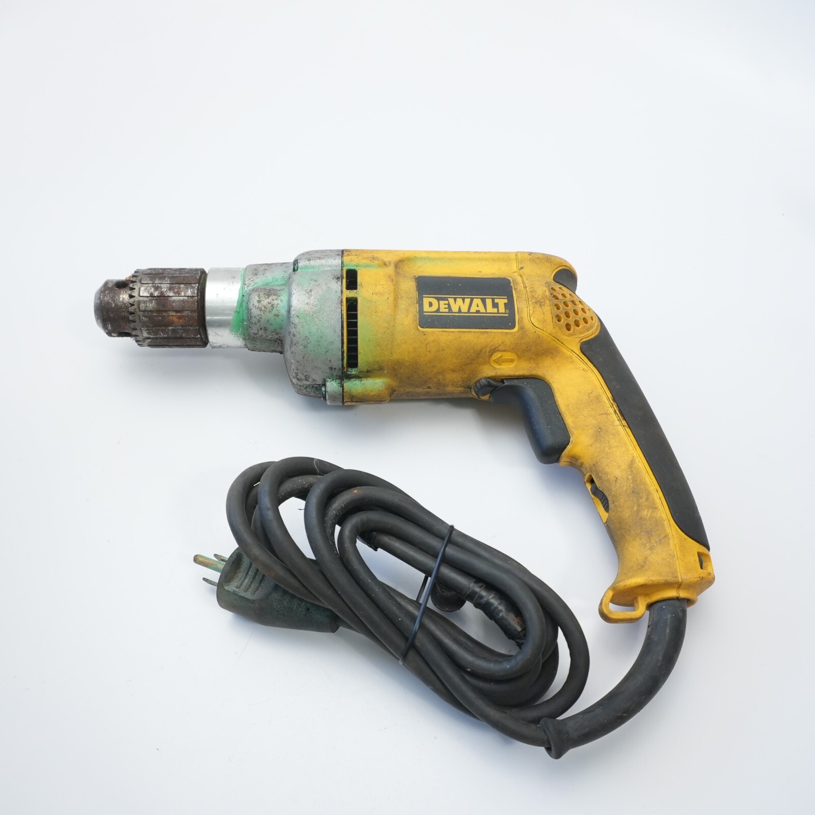 DeWALT DW235G 1/2&Prime; Heavy Duty VSR Drill Driver Tool – Keyed Chuck w Key