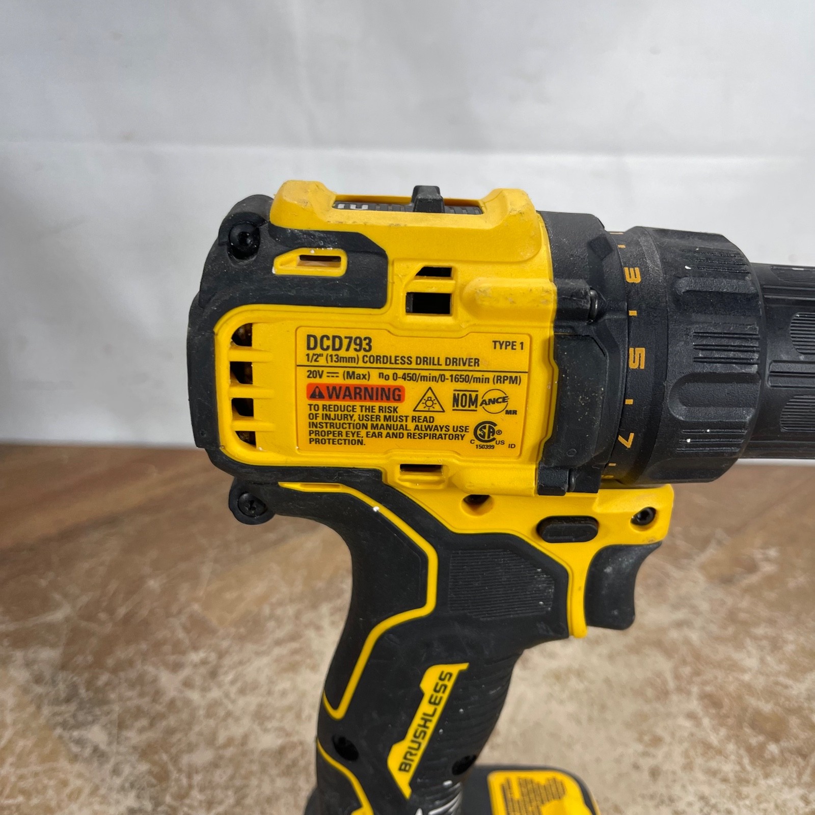 DEWALT DCD793 20V MAX Brushless Cordless 1/2 Inch Drill Driver – Tool only