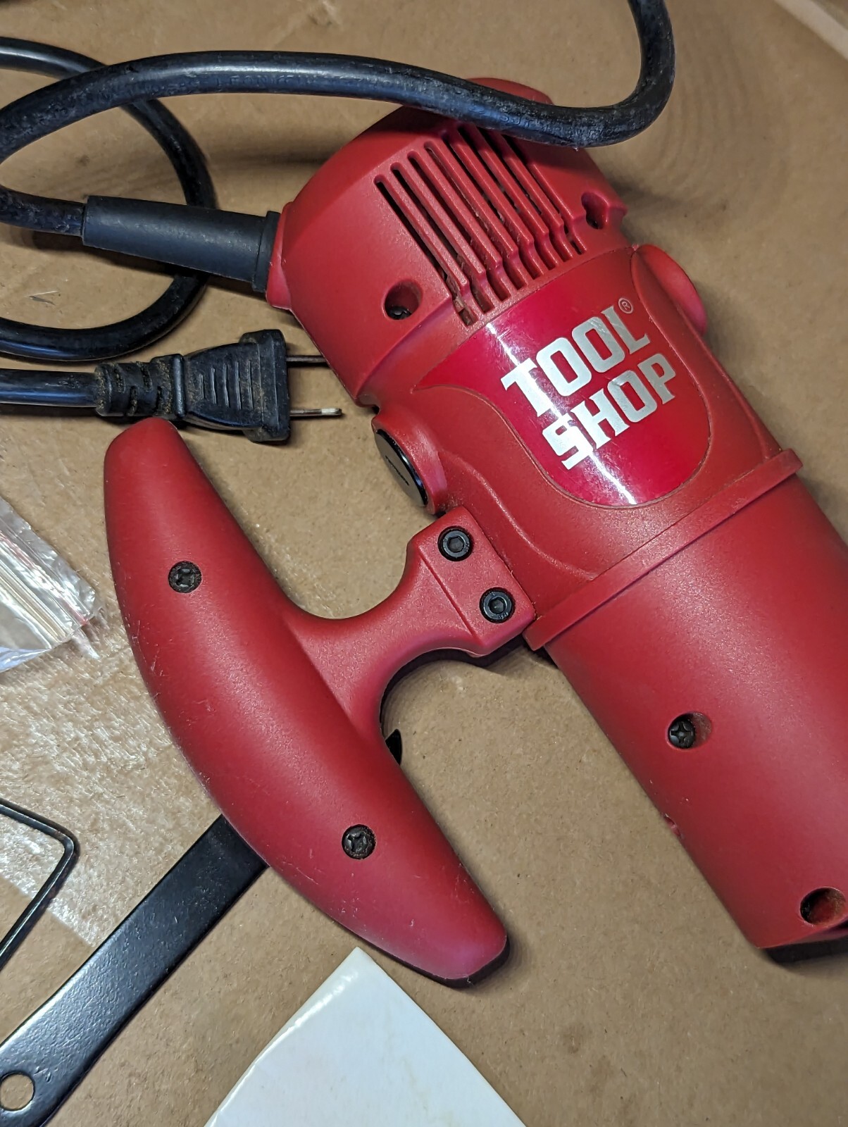 Tool Shop Corded Multi-Purpose Cutting Tool 5 Amp 241-9782