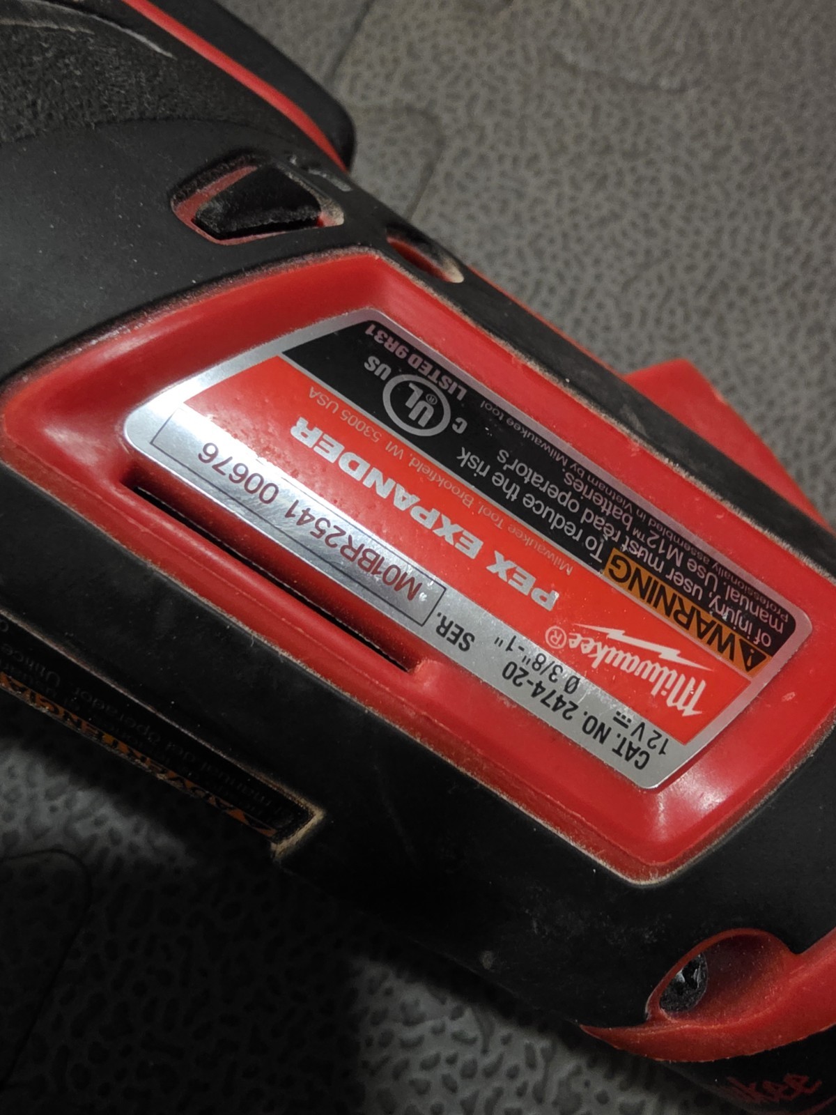 Milwaukee 2474-22 M12 PEX Expander Kit 1/2 3/4 1” Heads Batteries Charger SKU-79