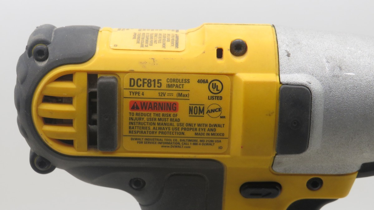 DeWalt DCF815 12V Max 1/4-inch Hex Sub-Compact Impact Driver Kit (TDY030847)