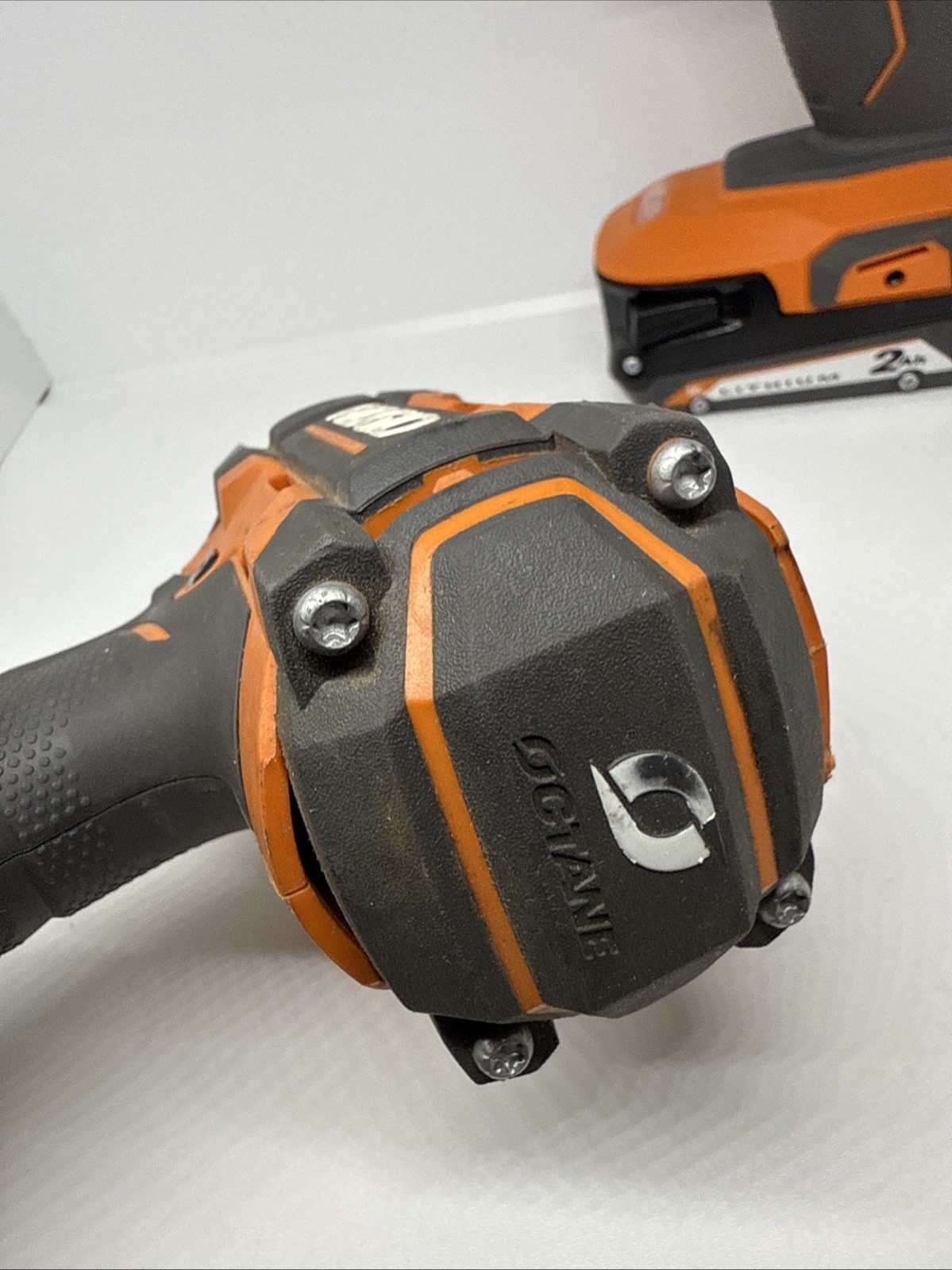 Ridgid 18V OCTANE 1/2&Prime; Impact Wrench R86011 And Charger 2ah Battery Drill Kit