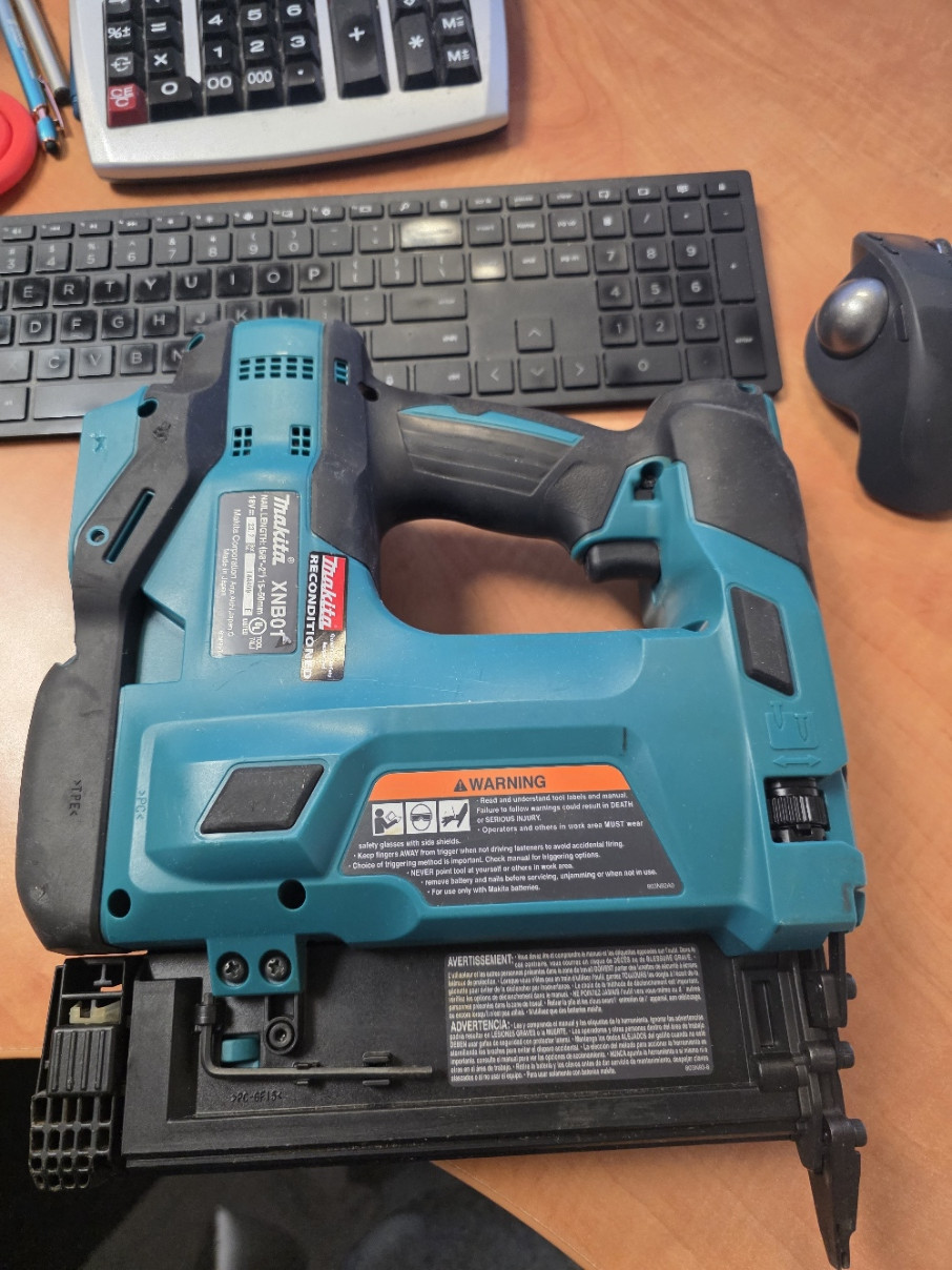 Makita XNB01Z-R 18V LXT 18-Ga 2&Prime; Brad Nailer (Tool Only) Reconditioned
