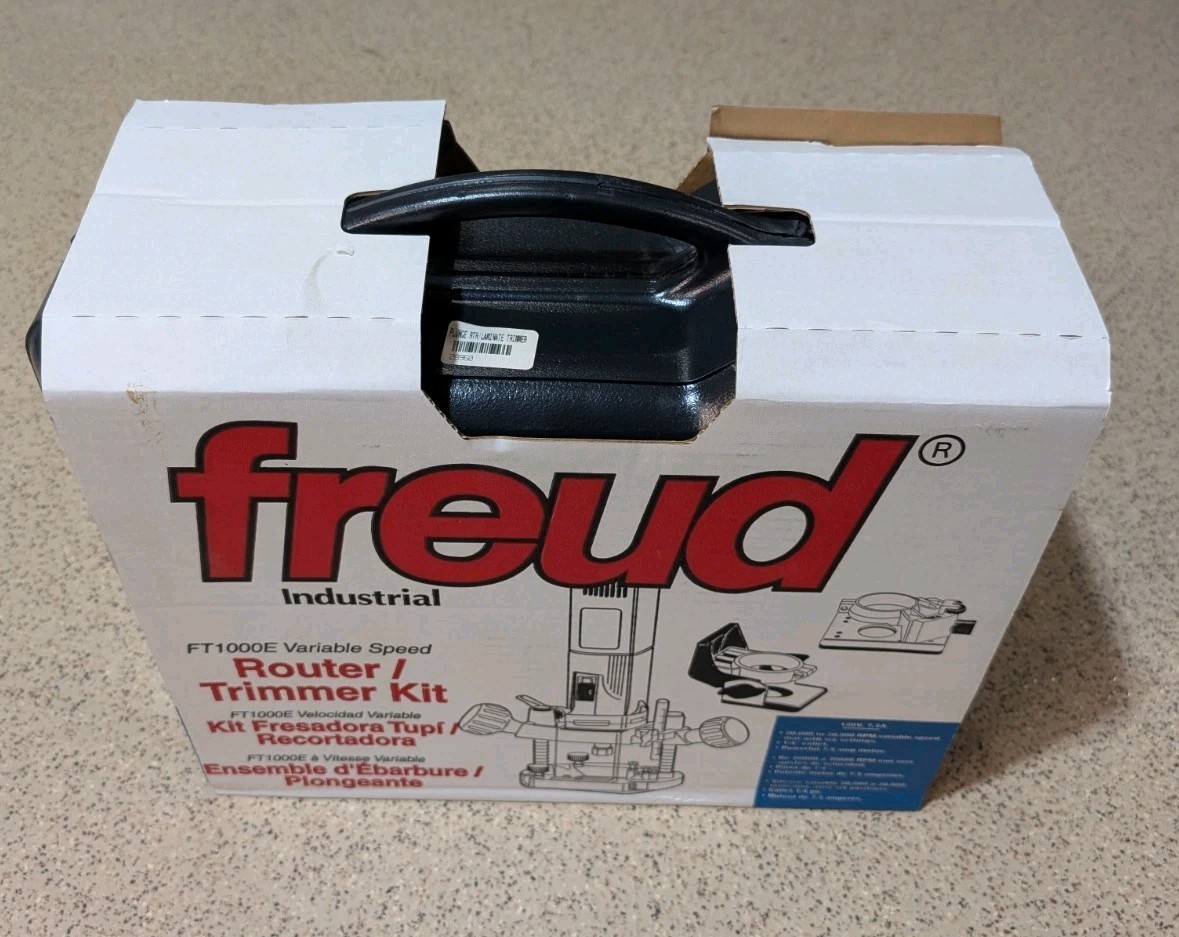 Freud Variable Speed 1/4&Prime; Plunge Router Trimmer Kit FT1000E Hard Box New