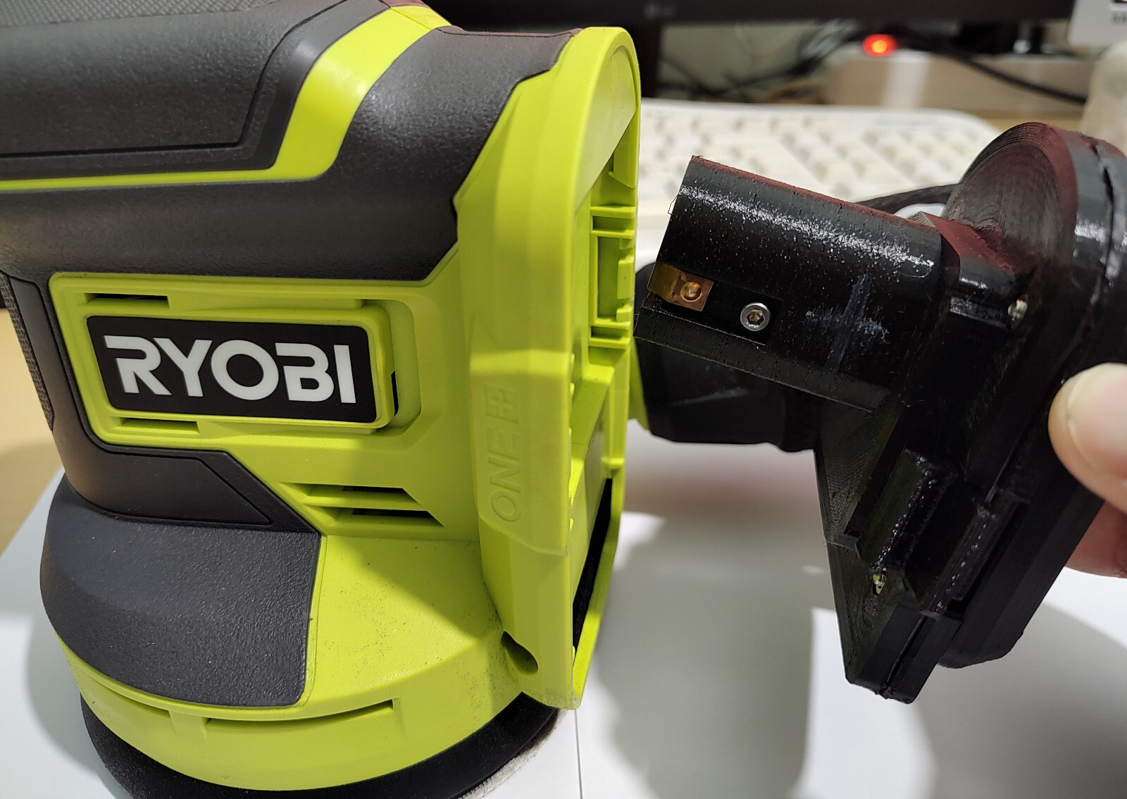 Adapters for Battery – Tools, Combination Choice (Announcement #2)