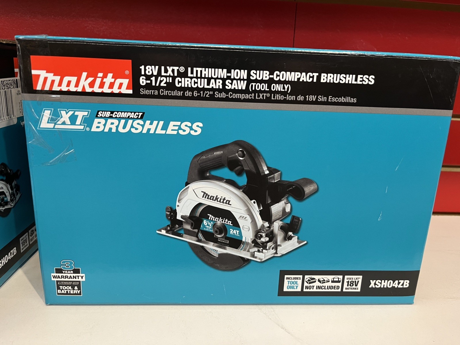 Makita XSH04ZB 18V LXT Sub‑Compact Brushless Cordless 6‑1/2” Circular Saw
